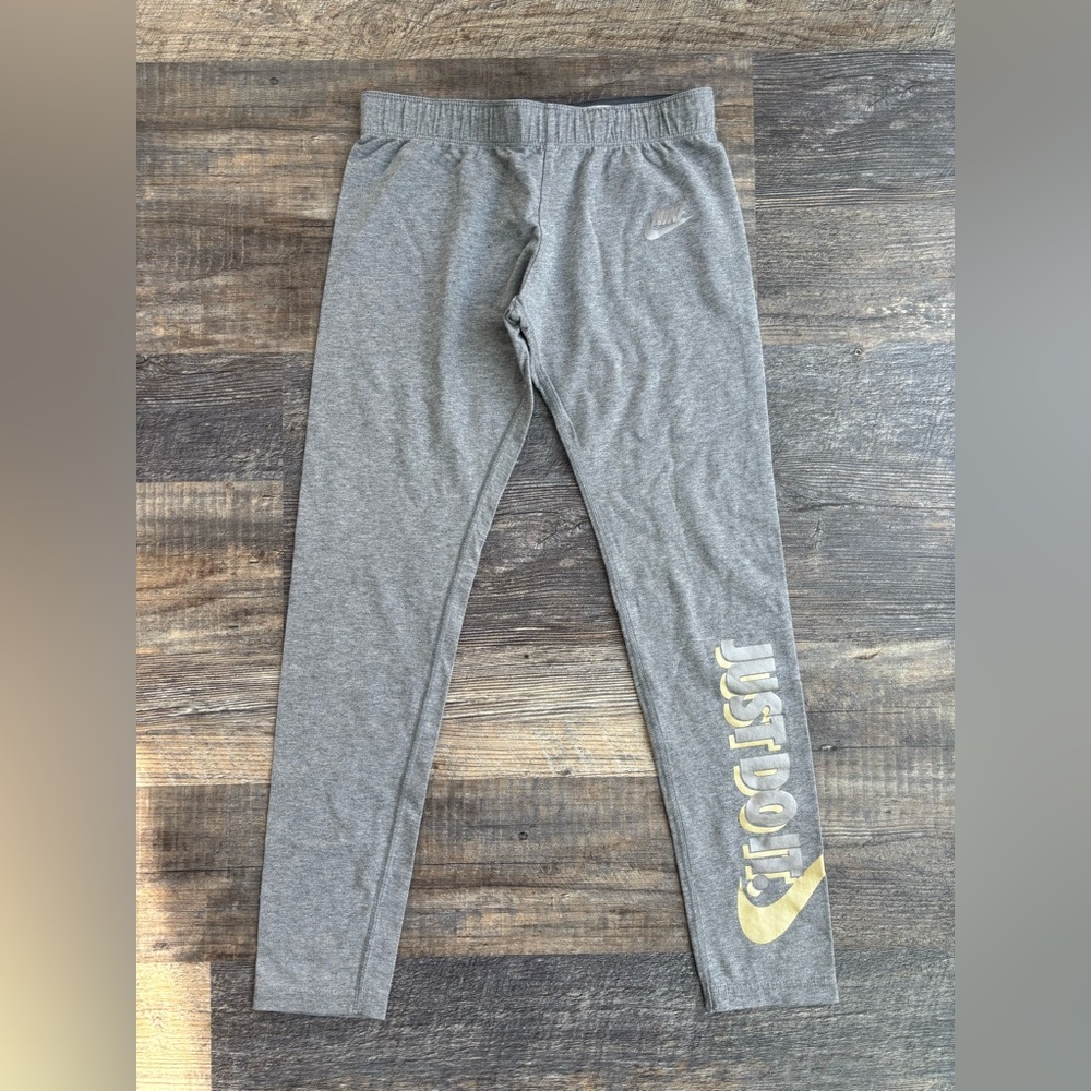 Nike leggings